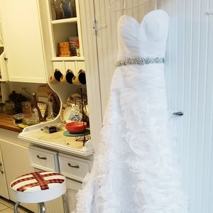 Wedding dress size 8